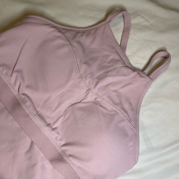 ARITZIA TNA Action Butter tank top! - Picture 4 of 5